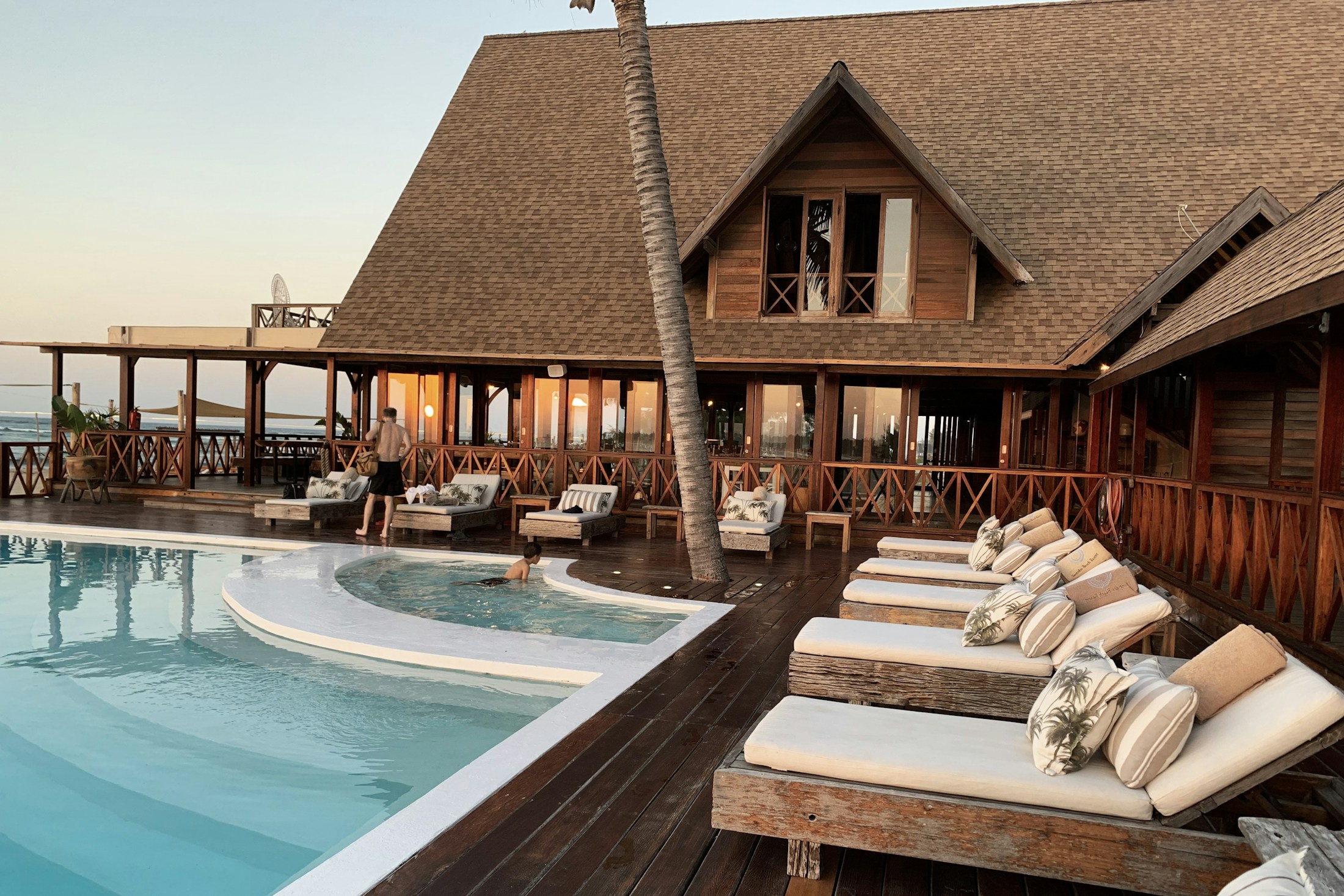 Resort accommodation and pool